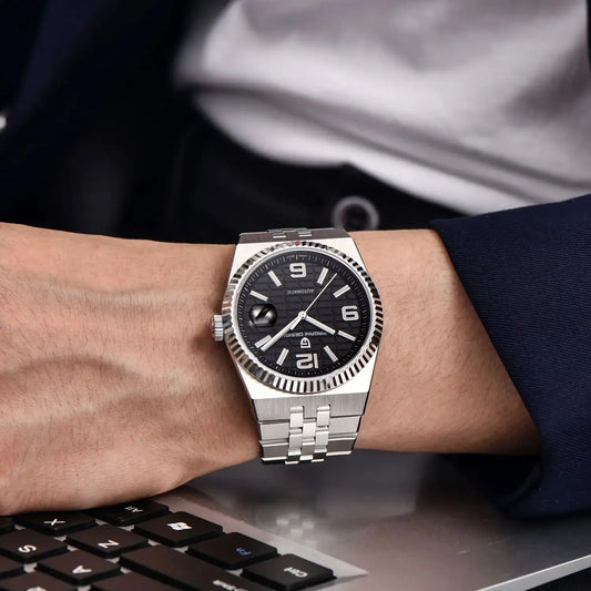 Montre Pagani Design 2025 – Luxe Rétro & Puissance Mécanique